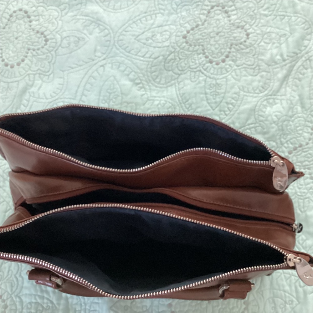 Ashwood, genuine leather, shoulder bag - Picture 9 of 12